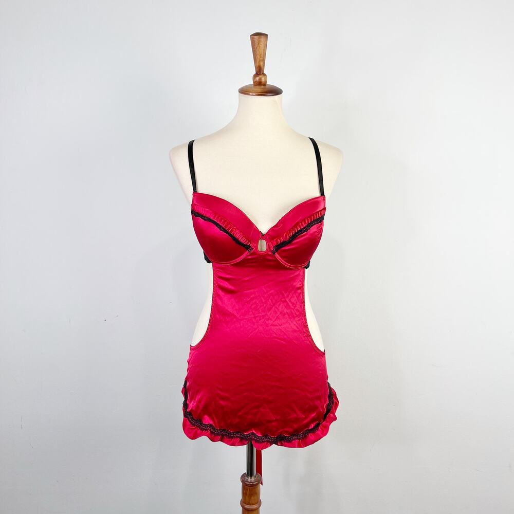Frederick's of Hollywood Sexy apron lingerie red satin and black lace Size Large